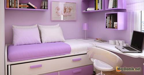 Интерьер маленькой детской комнаты в фиолетовых тонах