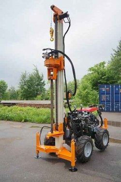 Роторное бурение скважины на воду