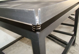 Бортик вибростола из уголка