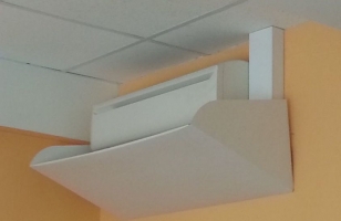 Экран для кондиционера из пластика