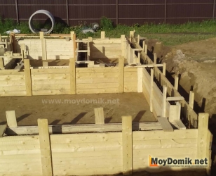 Устройство фундамента под дом из арболита (опалубка)