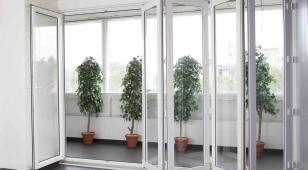 Пластиковые окна-гармошка